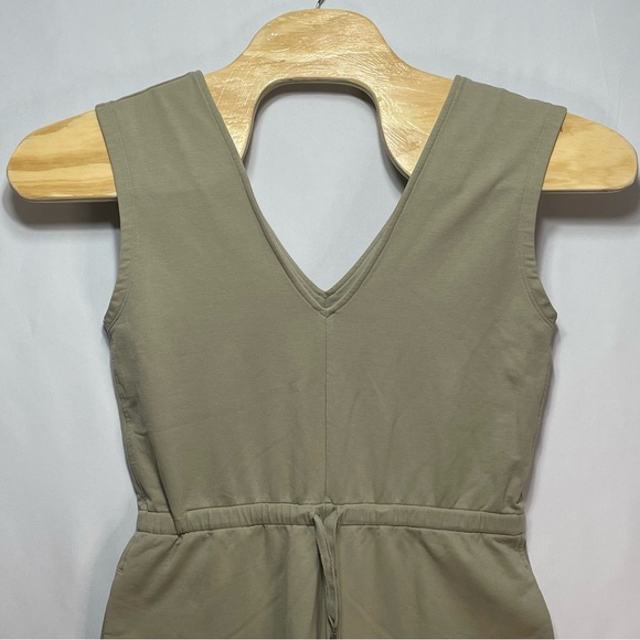 M.M. Lafleur The Janet Jumpsuit Light French Terry Laurel Green Women's Size S - Picture 3 of 9